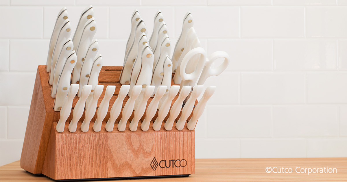 Ultimate Set Block (32Slot) Wood Knife Storage by Cutco